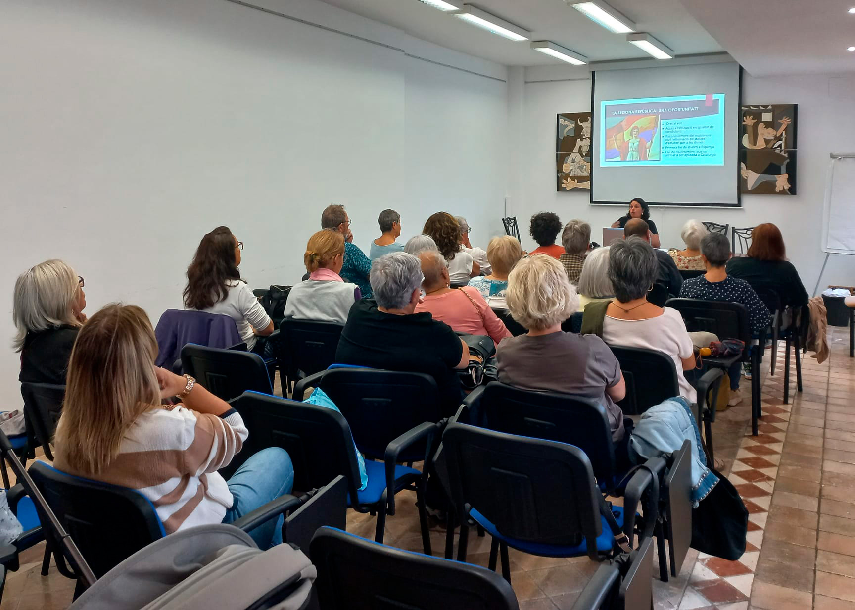 Aula d’Extensió Universitària de la Gent Gran amb la URV