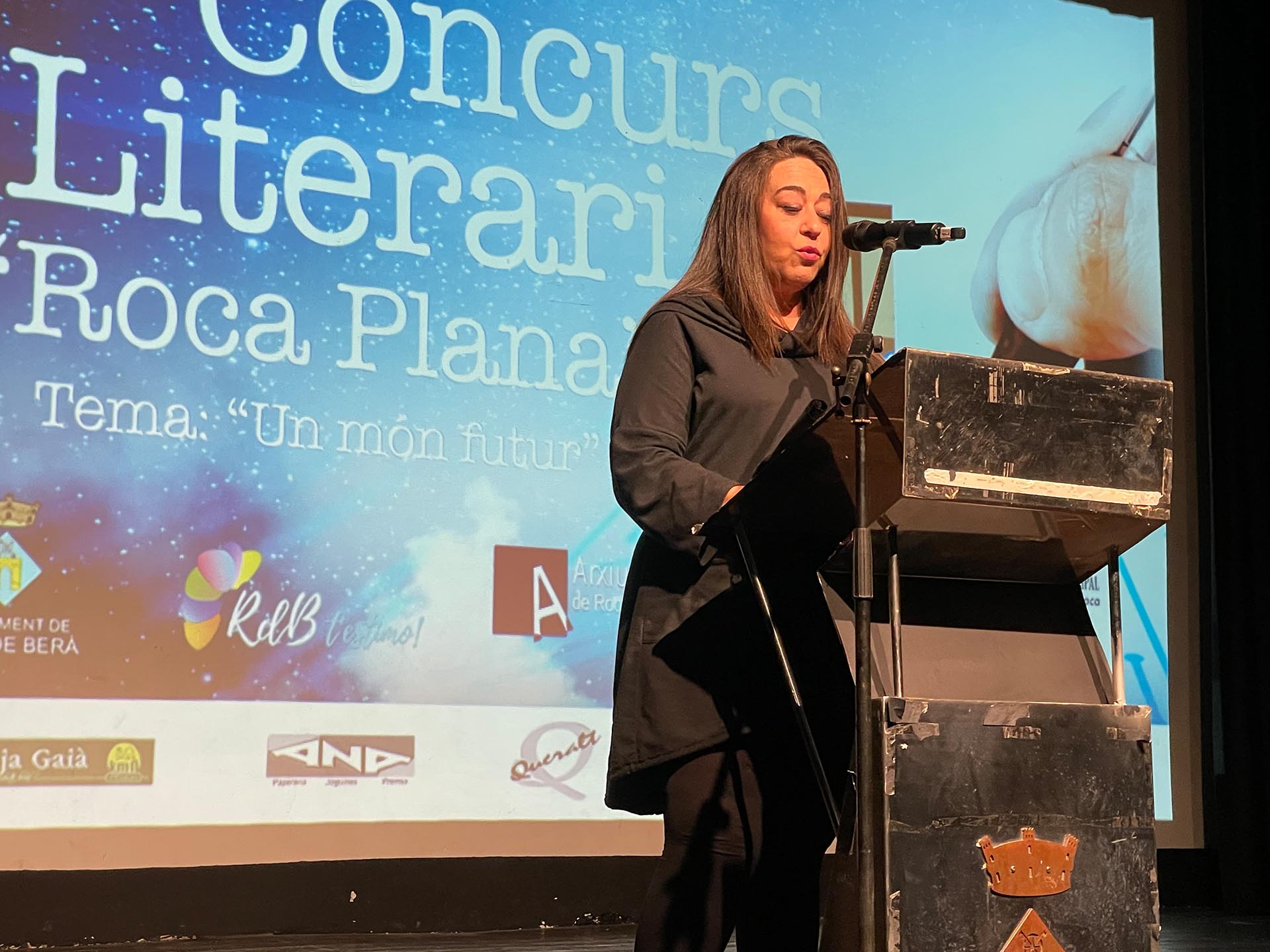 Lliurament de premis del 13è Concurs Literari Roca Plana Lliurament de premis del 13è Concurs Literari Roca Plana