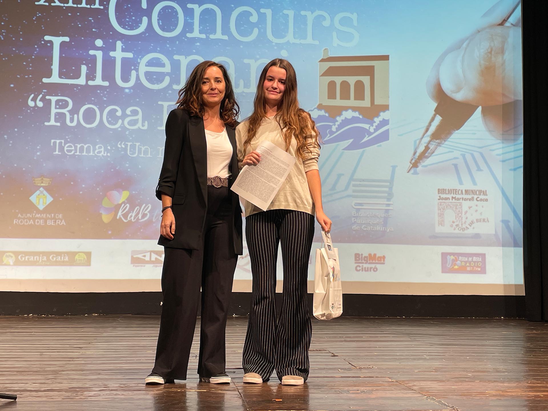 Lliurament de premis del 13è Concurs Literari Roca Plana Lliurament de premis del 13è Concurs Literari Roca Plana