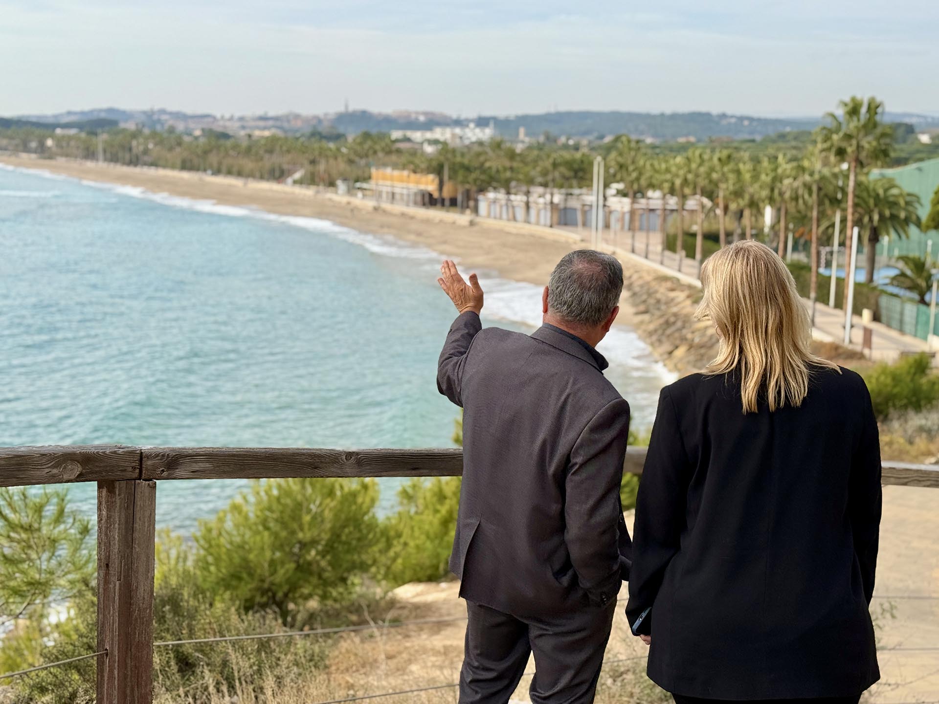 La subdelegada del Govern fa una visita institucional a Roda de Berà La subdelegada del Govern fa una visita institucional a Roda de Berà