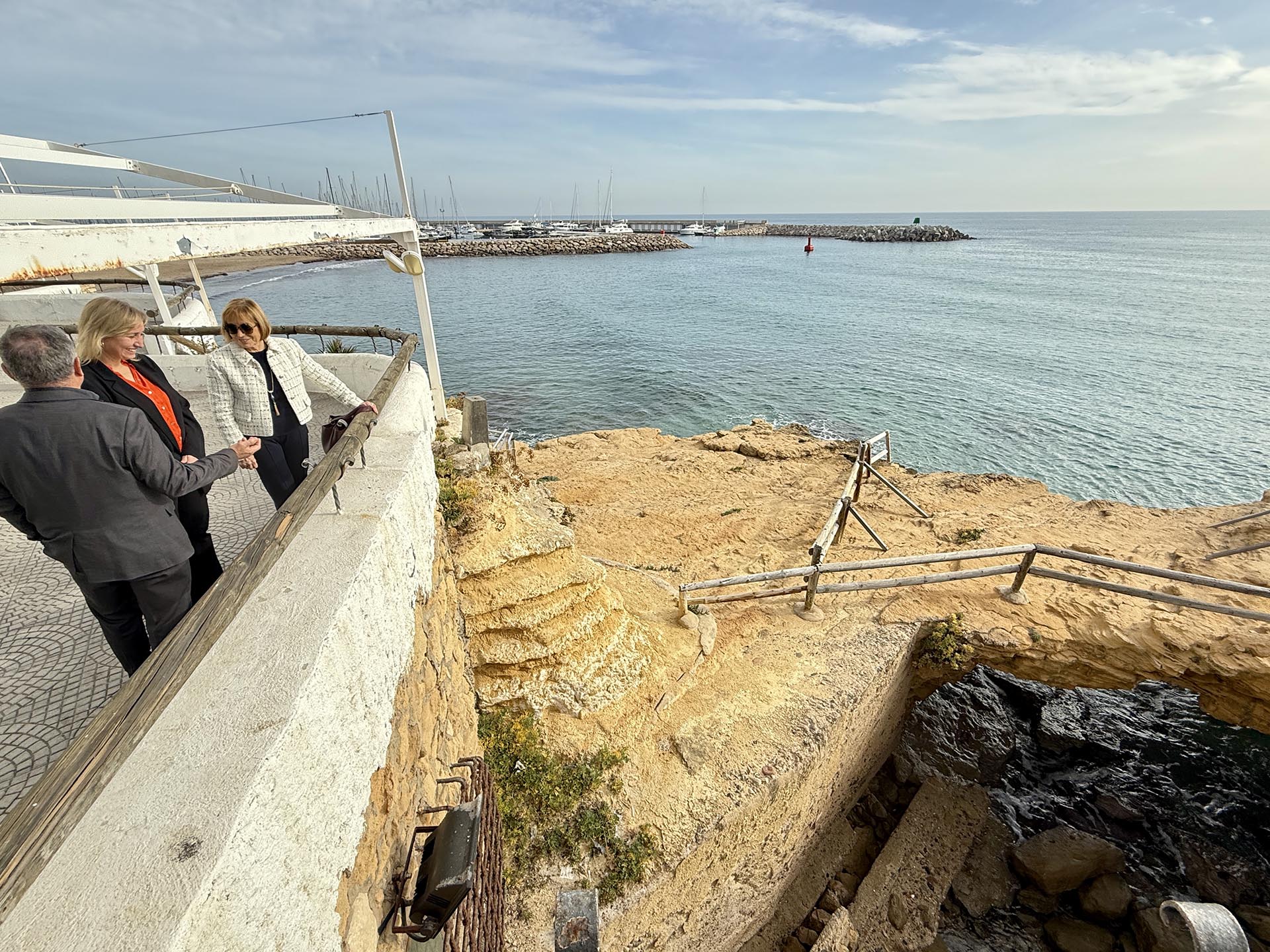 La subdelegada del Govern fa una visita institucional a Roda de Berà La subdelegada del Govern fa una visita institucional a Roda de Berà