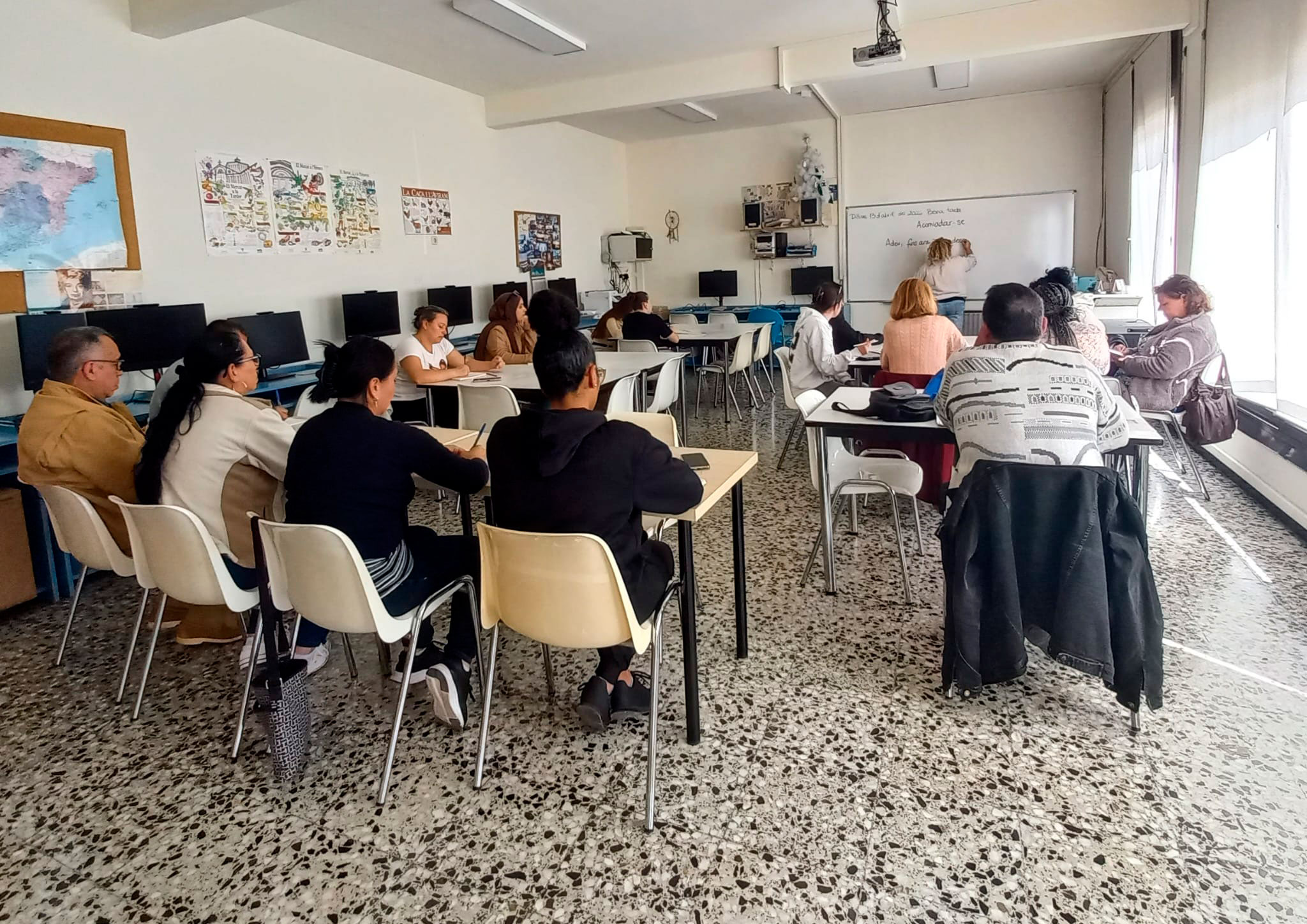 L’Escola d’Adults Municipal Mediterrani inicia nou curs de català