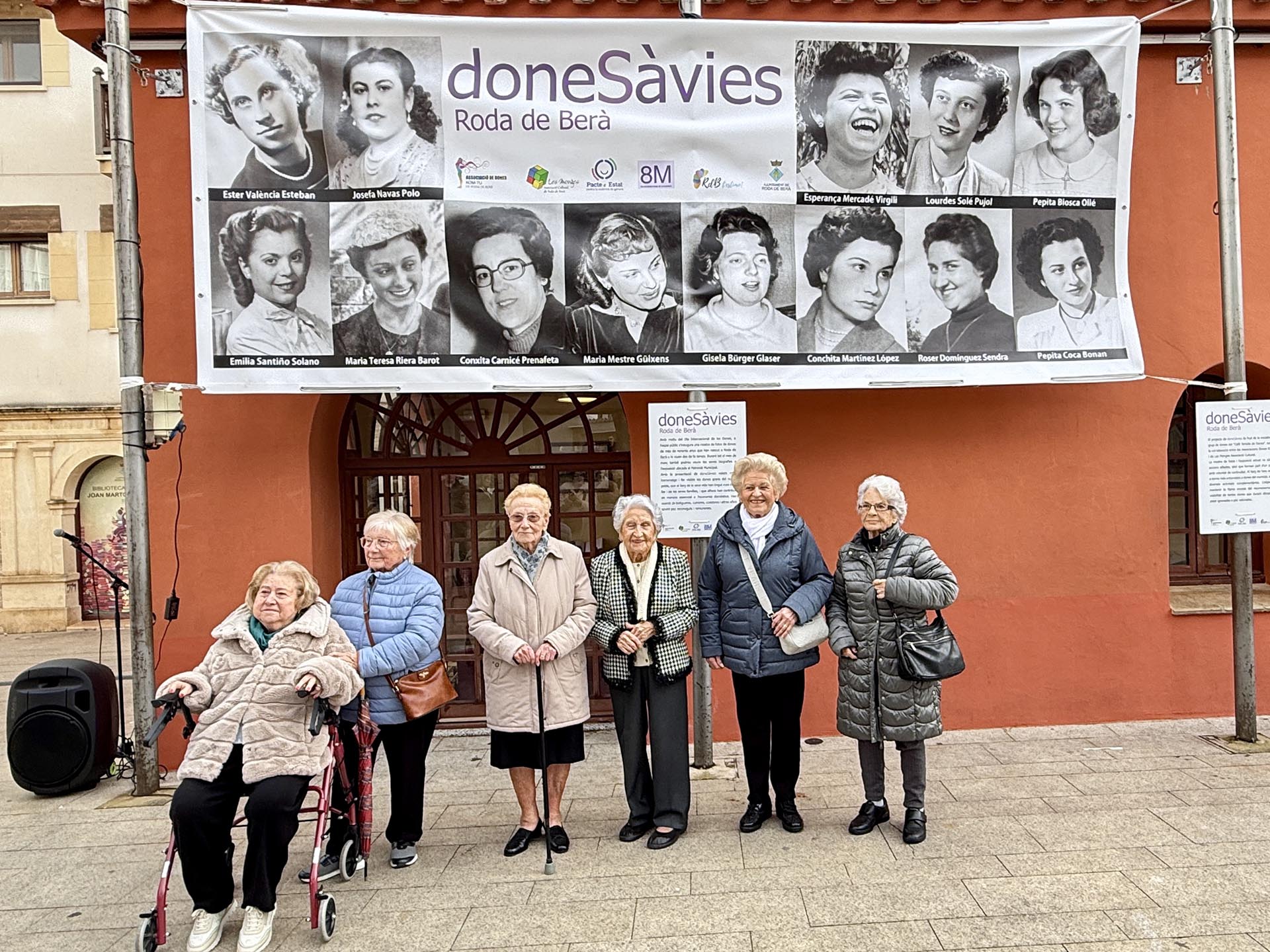 Inauguració de l’exposició doneSàvies
