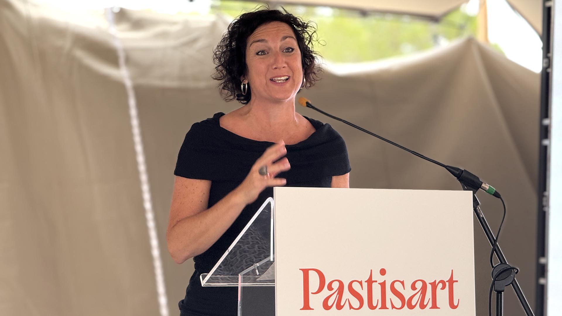 La consellera d’Economia i Finances, Alícia Romero, inaugura l’ampliació de Pastisart La consellera d’Economia i Finances, Alícia Romero, inaugura l’ampliació de Pastisart