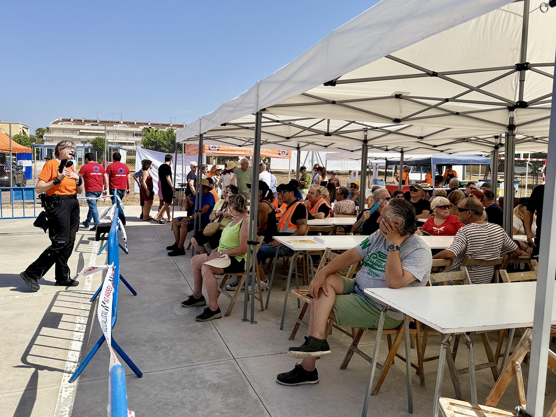 Roda de Berà ret homenatge a la tradició ciclista rodenca Roda de Berà ret homenatge a la tradició ciclista rodenca
